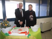 barilli-e-del-bue-tagliano-la-torta-tricolore